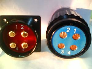 D404大(da)電流圓形電連(lian)接(jie)器(qi)